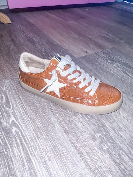 Mocha Star Sneakers