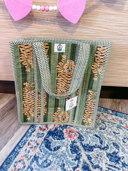 Fierce & Fabulous Tote (Green)