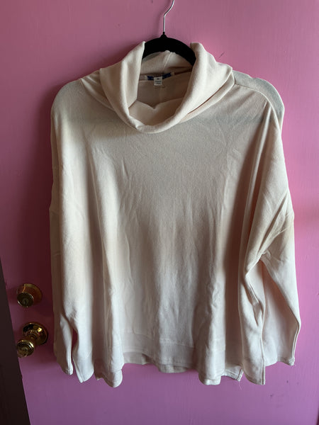 Cream Cowl